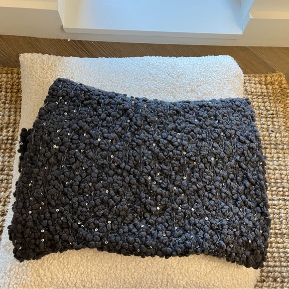 Anthropologie infinity scarf - Picture 2 of 5